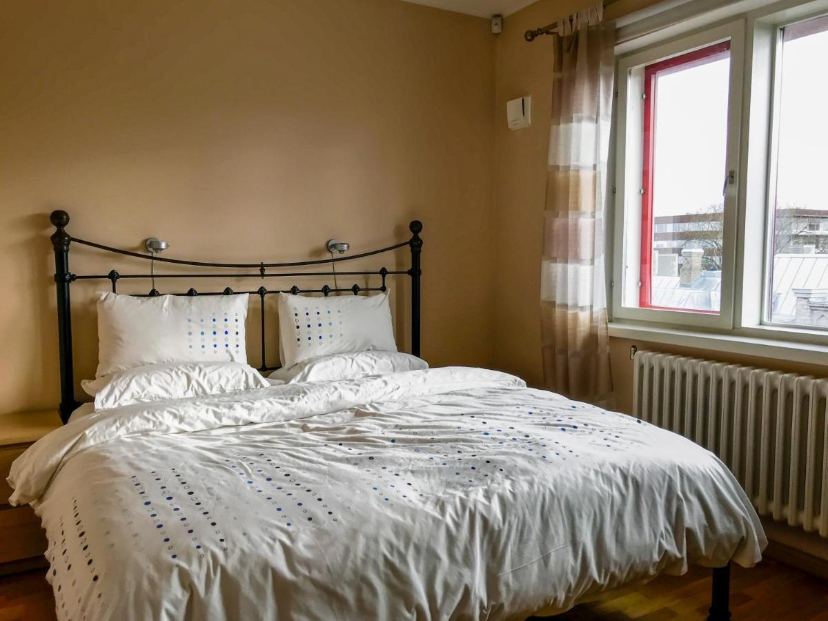 טאלין Large, Comfortable, Quiet - Luxury Apartment Minutes From Old Town מראה חיצוני תמונה